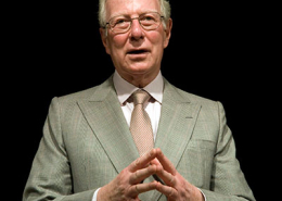 Álvaro Cassuto, maestro