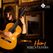 Rebeca Oliveira, Home