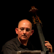 Miguel Ângelo, contrabaixista jazz