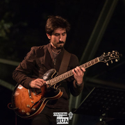 Mauro Ribeiro, guitarrista jazz