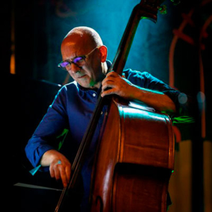 Miguel Ângelo, contrabaixista e compositor jazz
